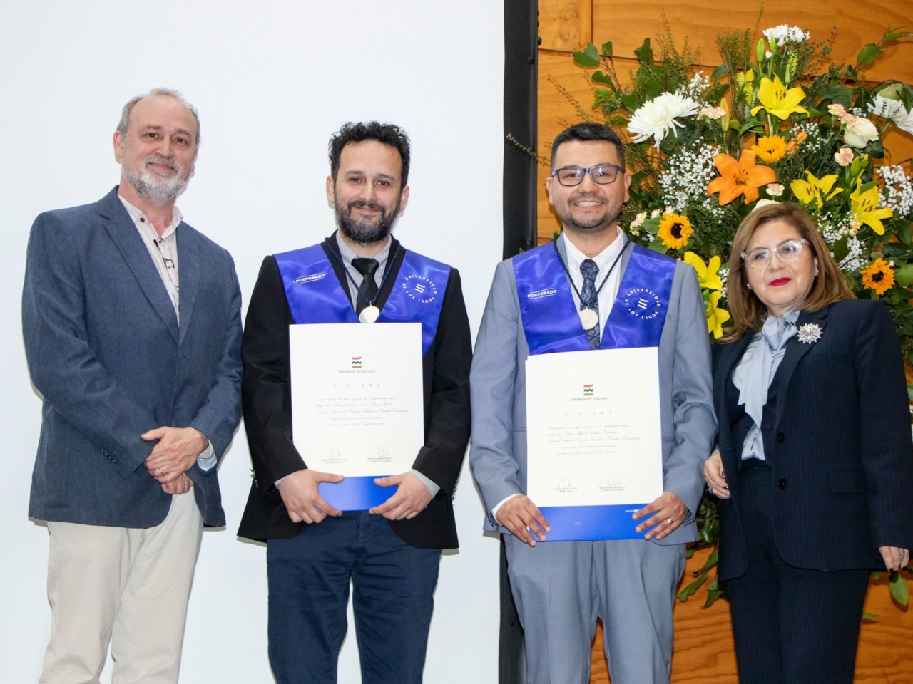 Claudio Pareja Pineda y Diego Solsona Cisternas participaron en ceremonia de graduación doctoral